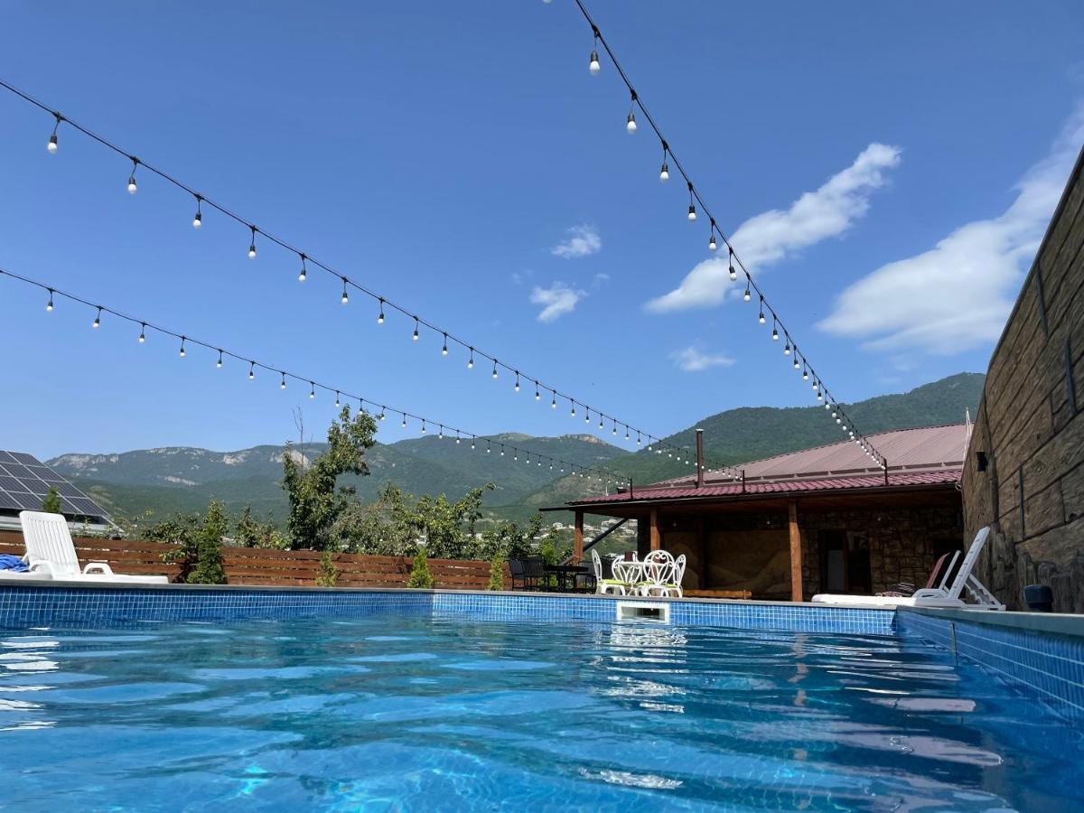 Kamar Hotel Иджеван Экстерьер фото